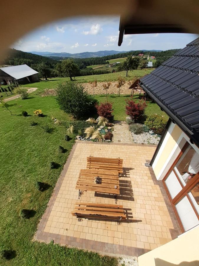 Dom W Okolicach Czchowa Wytrzyszczka Exterior foto